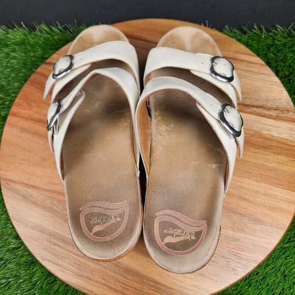 Dansko Sophie White Leather Sandals Double Strap Buckle Wedge Size 39 8.5-9 - Picture 7 of 11